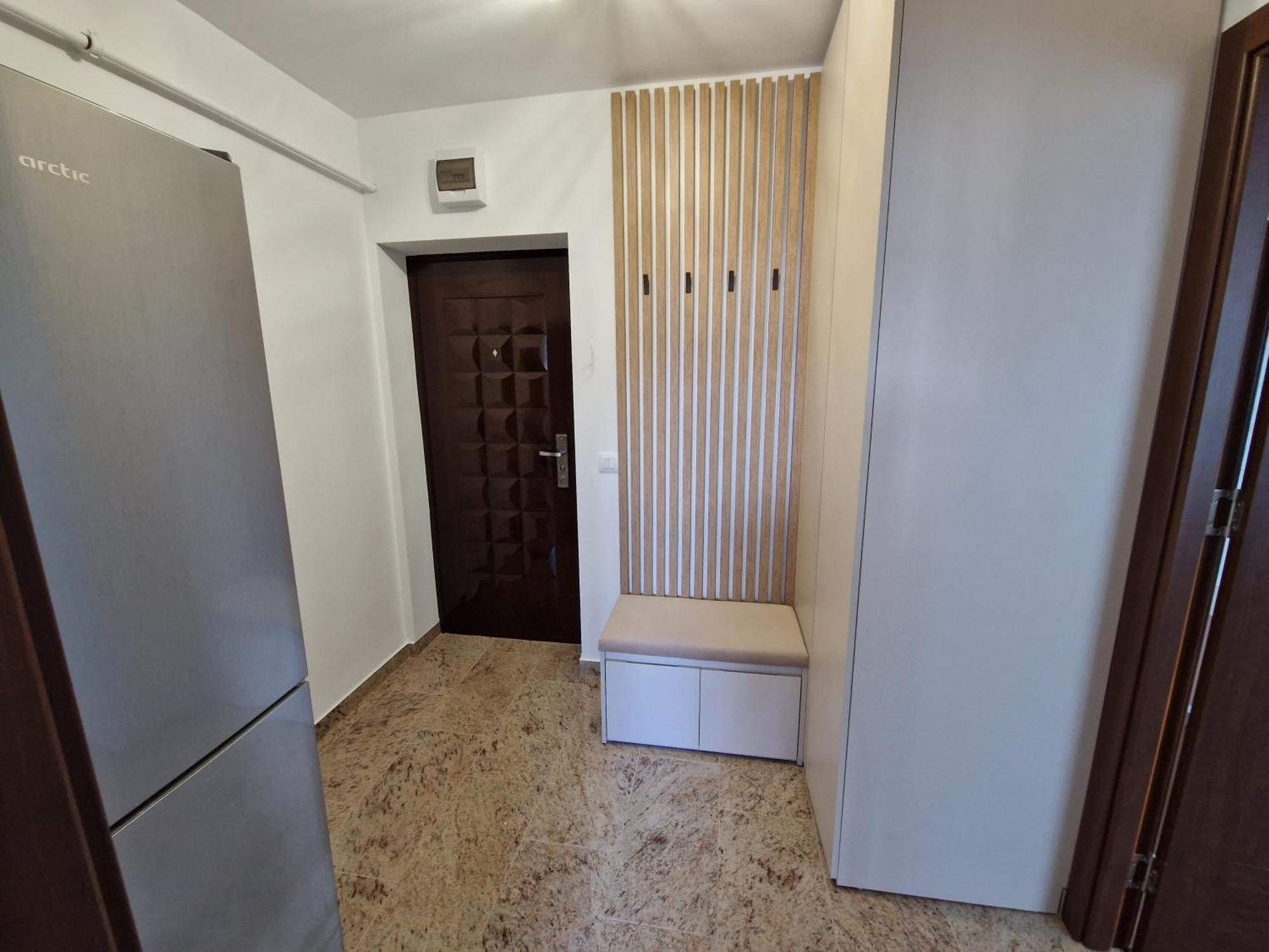 Downtown Apartment Ramnicu Valcea Luaran gambar