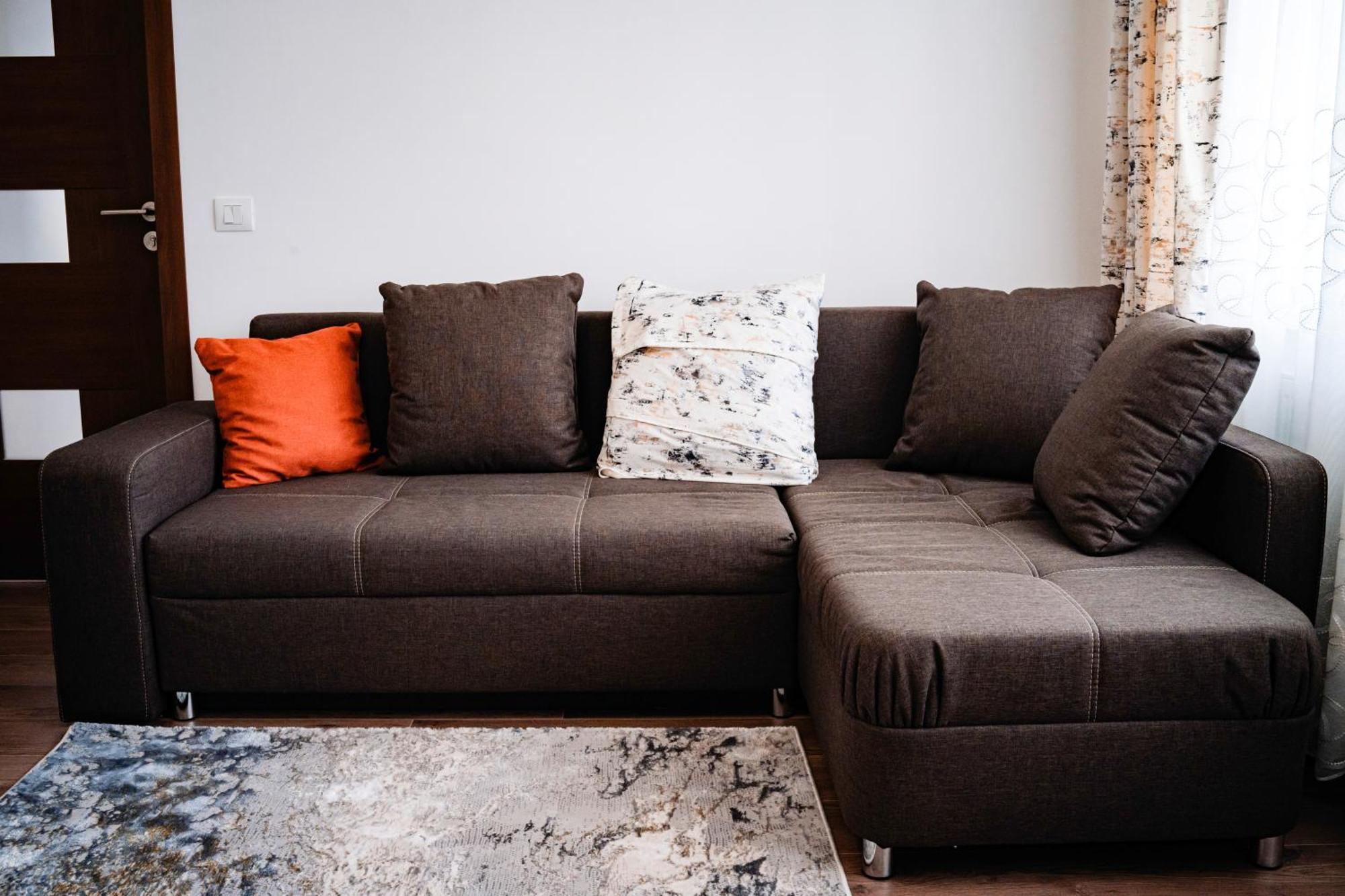 Downtown Apartment Ramnicu Valcea Luaran gambar